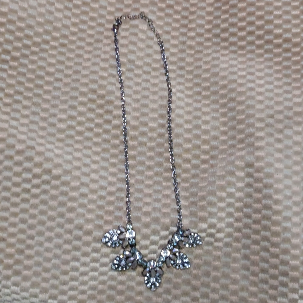 Well-made costume jewelry. Pierced earrings with 18" Necklace.